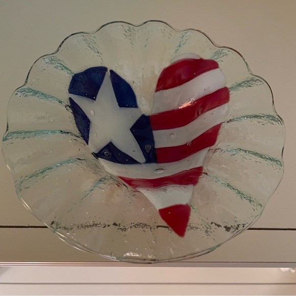 Folio Glass Other - Folio Art Glass 7” Bowl With Patriotic American Flag